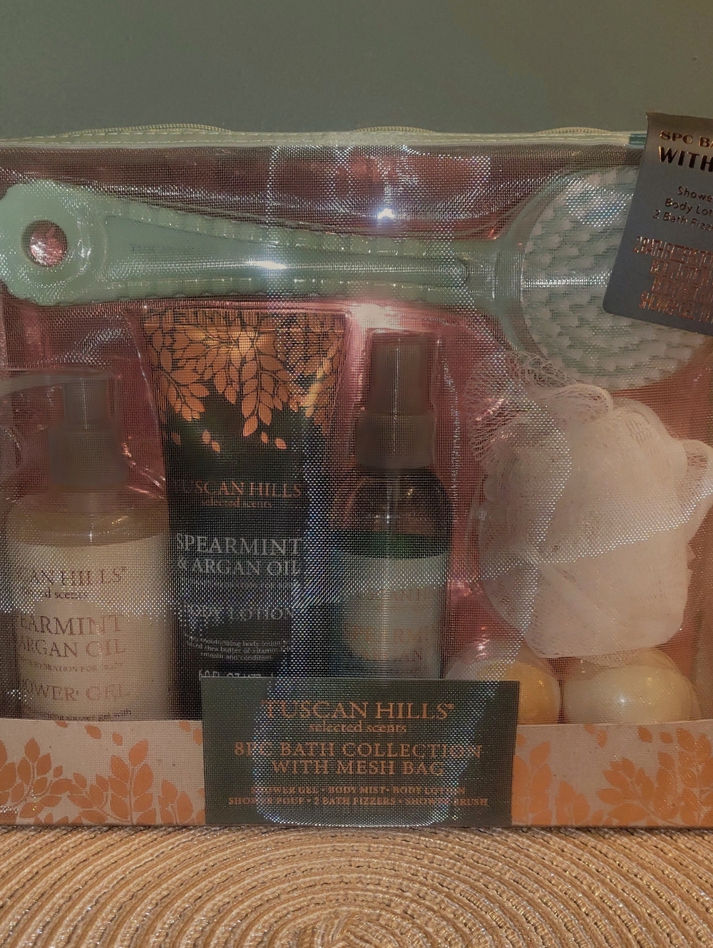 Tuscan Hills Spearmint & Argan Oil Bath Set - Green